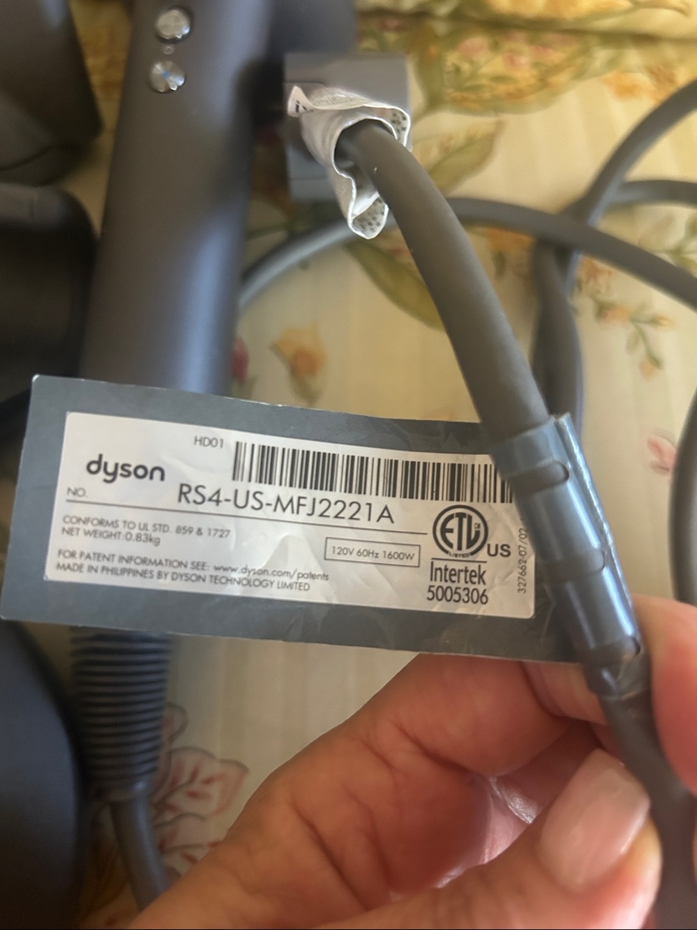 DYSON SuperSonic Hair Dryer - Picture 2 of 7